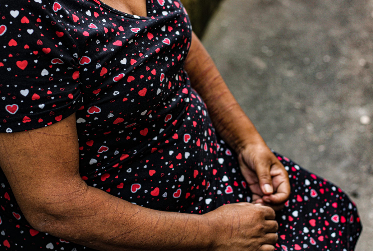 Maria Aparecida se mudou para ocupação após telhado de sua casa desabar